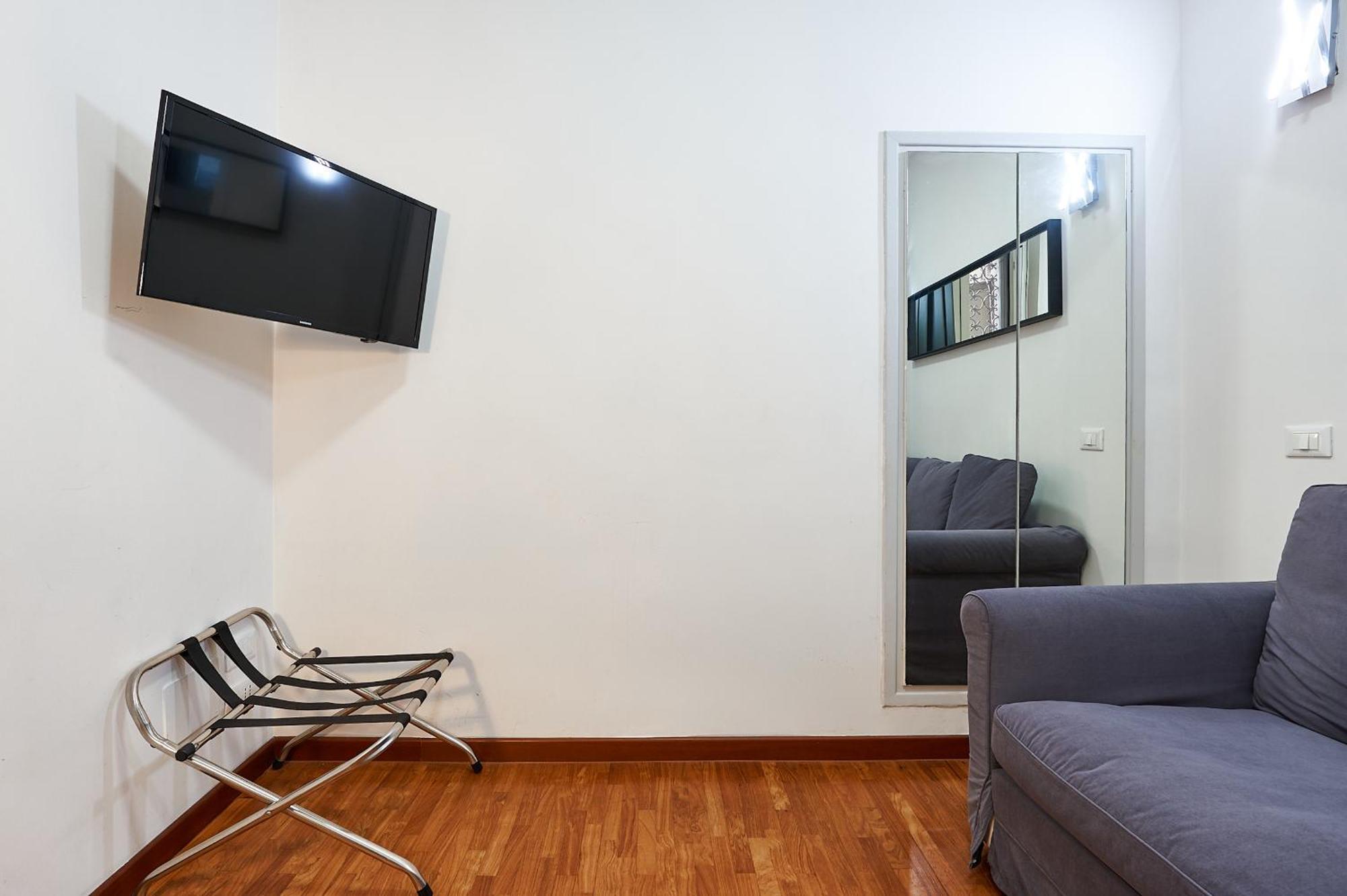 Art House Centro Storico Apartment — Foto 1